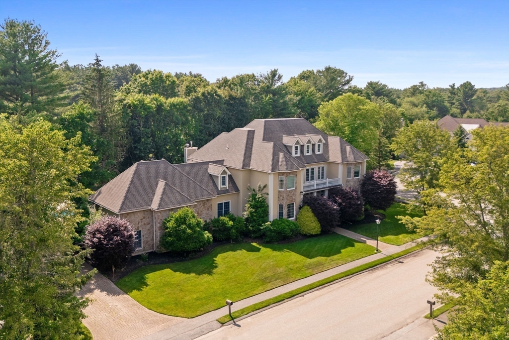6 Ashley Court Lynnfield, MA 01940 - Photo 41 of 41 an aerial view of a house