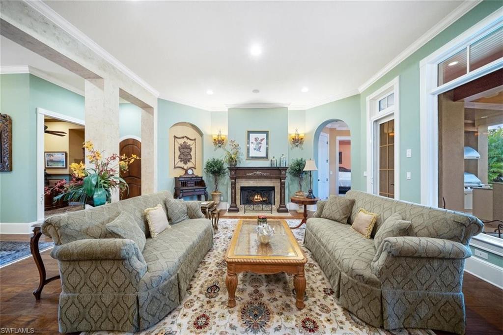 611 18th Avenue South Naples, FL 34102 - Photo 11 of 44