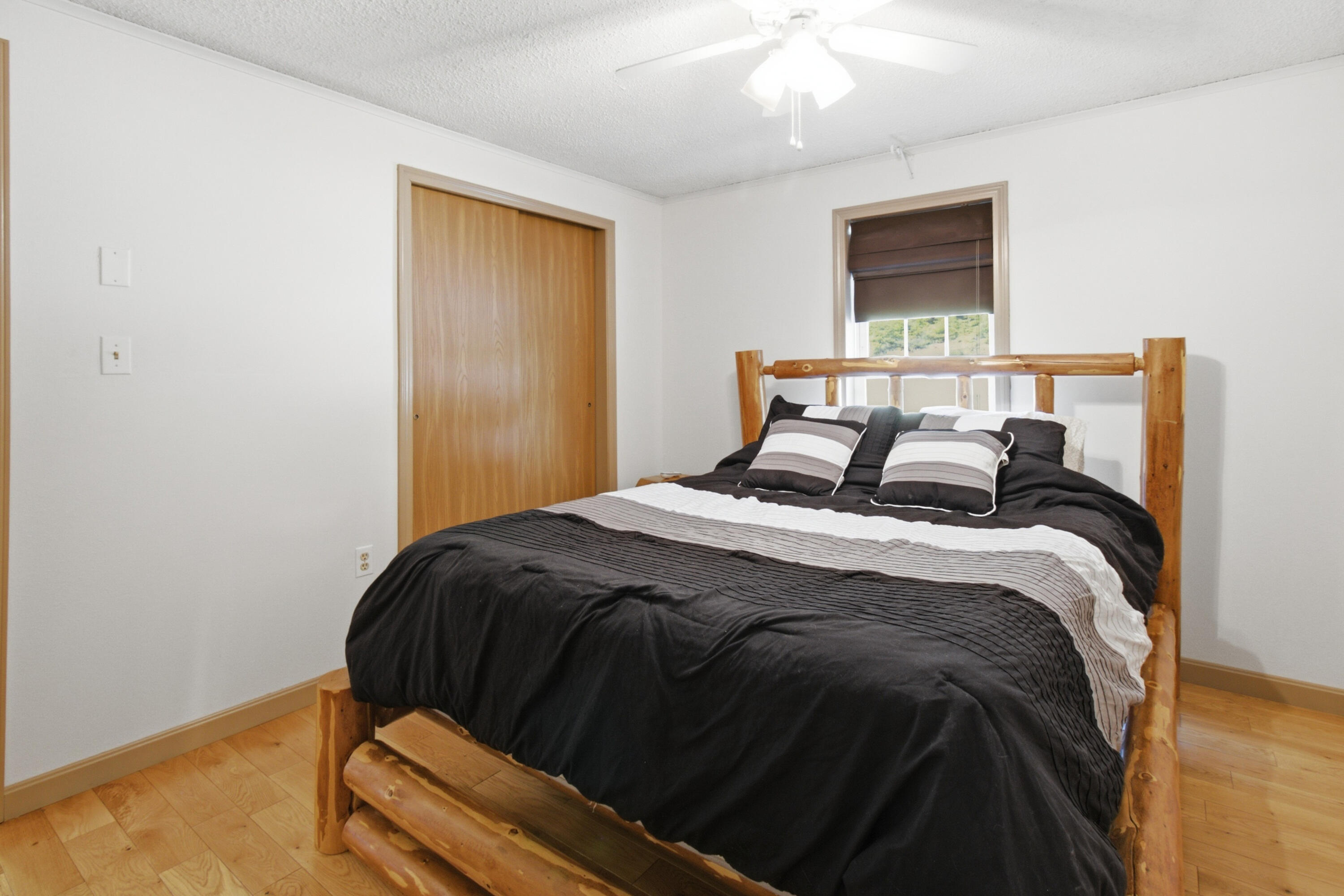 284 Sanders Road Livermore, ME 04253 - Photo 26 of 59 284 Sanders Livermore-22