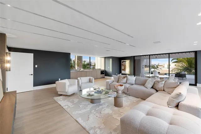 $16,110,000 | 2880 Northeast 28th Street, Fort Lauderdale, FL 33306