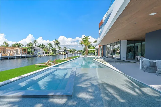 $16,110,000 | 2880 Northeast 28th Street, Fort Lauderdale, FL 33306