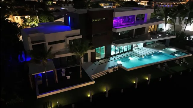 $16,110,000 | 2880 Northeast 28th Street, Fort Lauderdale, FL 33306