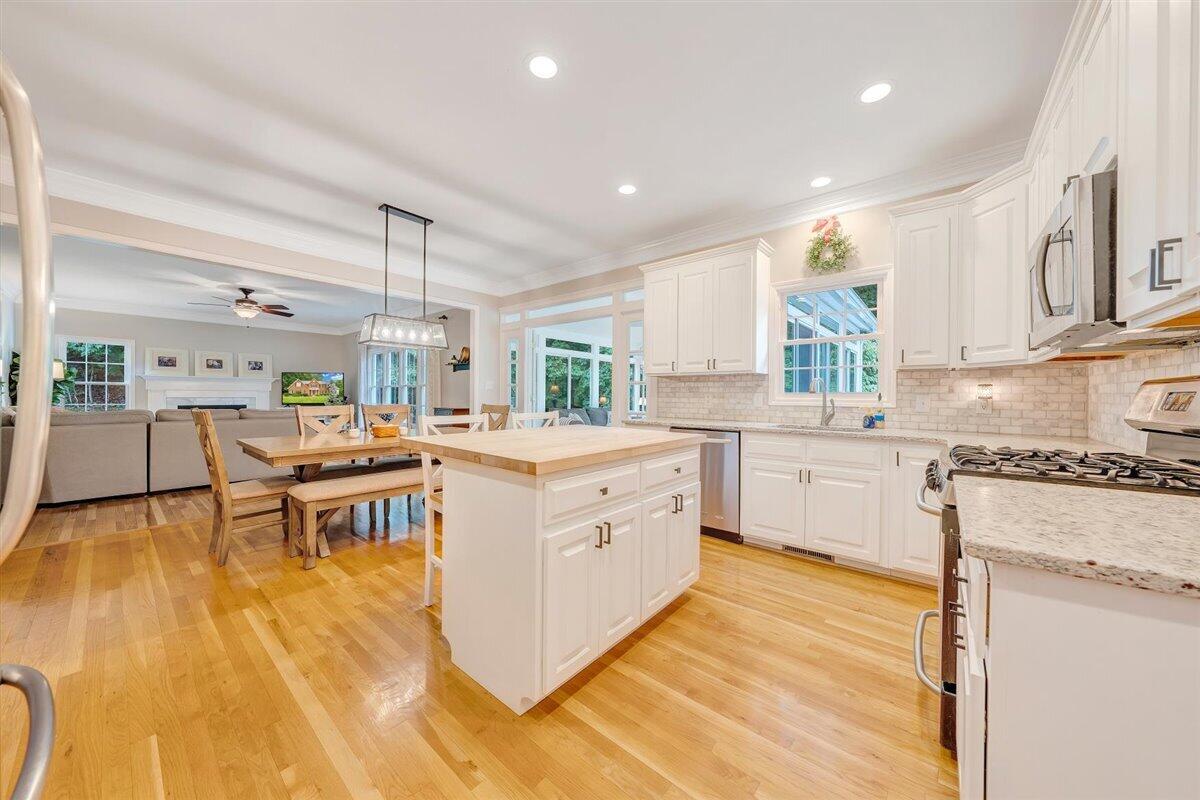 1915 Millbridge Road Salem, VA 24153 - Photo 19 of 84 Kitchen