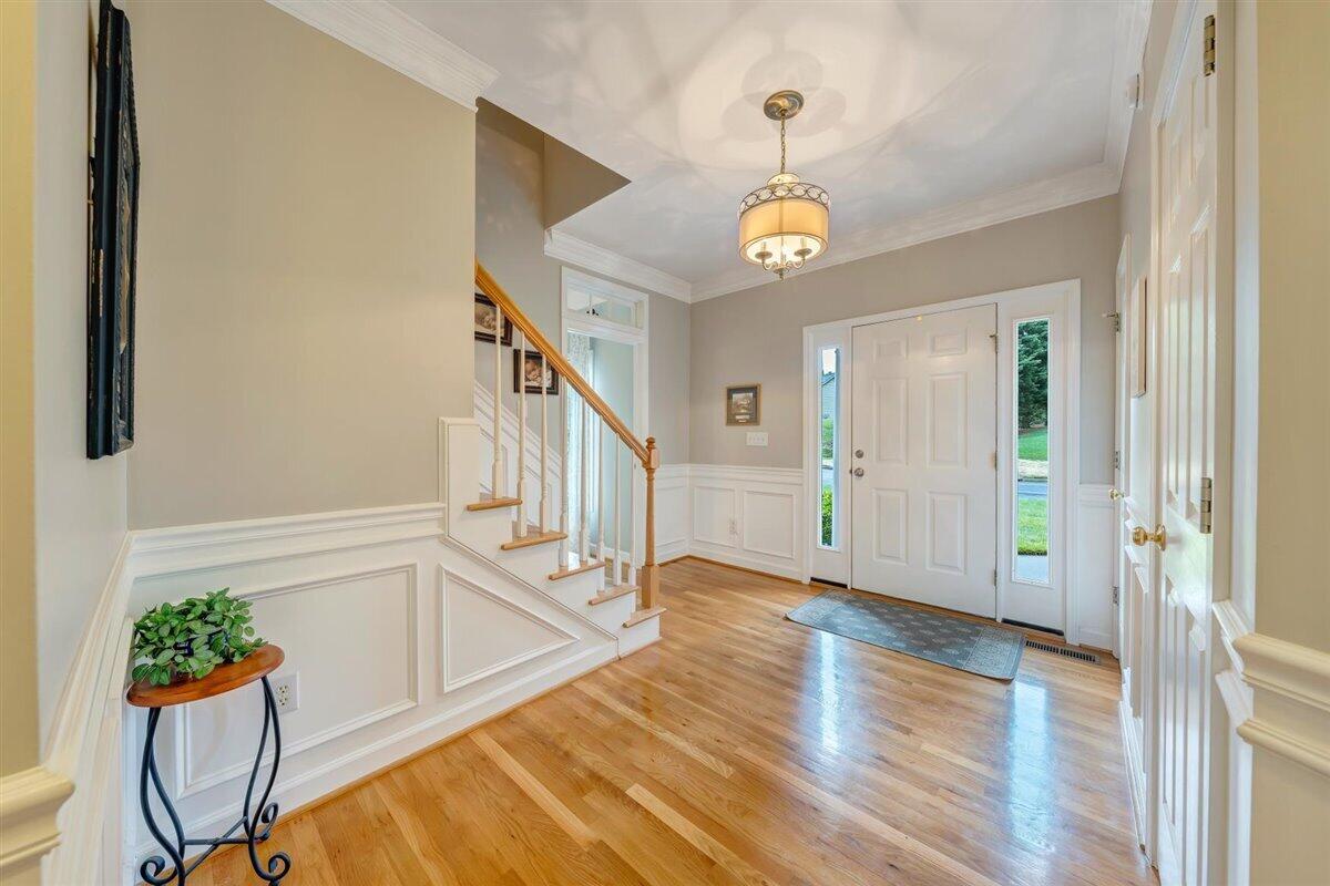 1915 Millbridge Road Salem, VA 24153 - Photo 4 of 84 Immaculate Salem area home