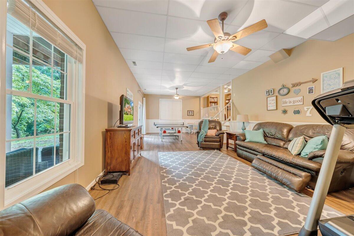 1915 Millbridge Road Salem, VA 24153 - Photo 42 of 84 Family Room