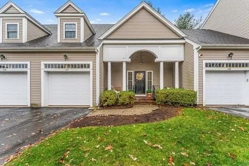 $649,999 | 107 Meadow Lane, Unit 107, Randolph, MA 02368