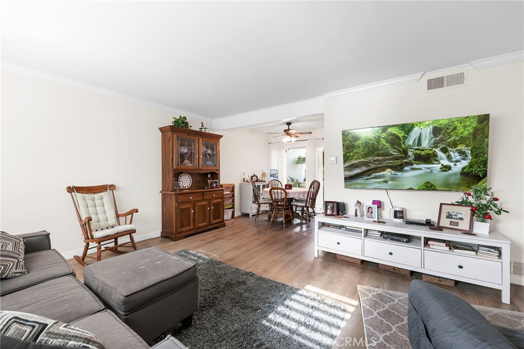 360 Meadow Court Brea, CA 92821 - Photo 6 of 33 Living room view from the front door