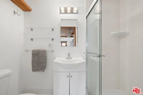 $1,999,999 | 12302 Sarah Street, Studio City, CA 91604