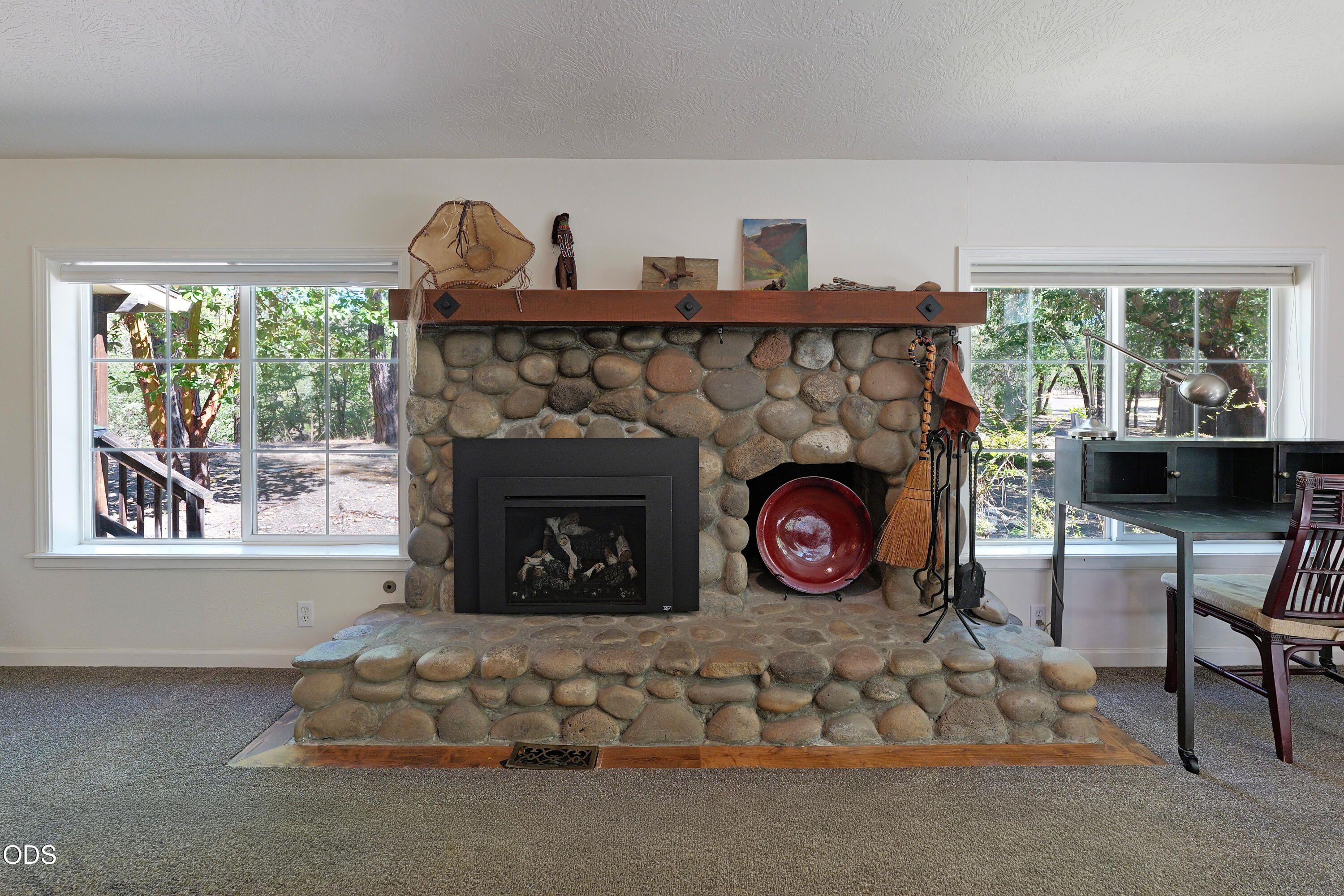 2579 Old Ferry Road Shady Cove, OR 97539 - Photo 17 of 54 Gallery Image 17