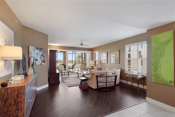 $829,000 | 6422 Water Crest Way, Unit 302, Lakewood Ranch, FL 34202