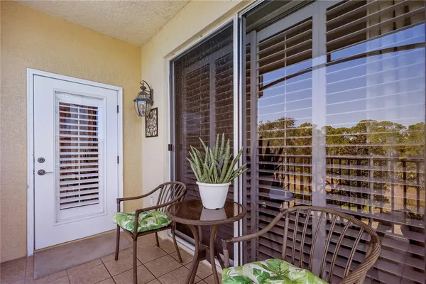 $829,000 | 6422 Water Crest Way, Unit 302, Lakewood Ranch, FL 34202