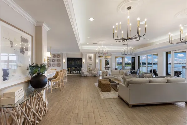$829,000 | 6422 Water Crest Way, Unit 302, Lakewood Ranch, FL 34202
