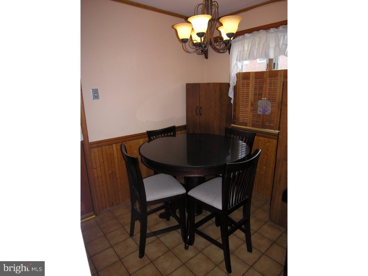 1813 Bergen Street Philadelphia, PA 19152 - Photo 7 of 15