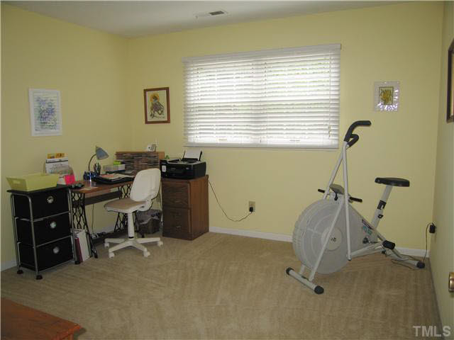 4035 Powell Road Burlington, NC 27217 - Photo 13 of 25 Gallery Image 13