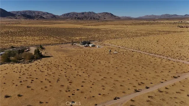 $20,000 | 713 Waalew Road, Lucerne Valley, CA 92356