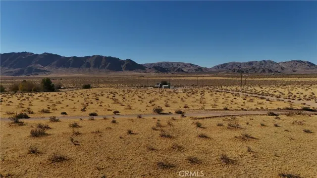 $20,000 | 713 Waalew Road, Lucerne Valley, CA 92356