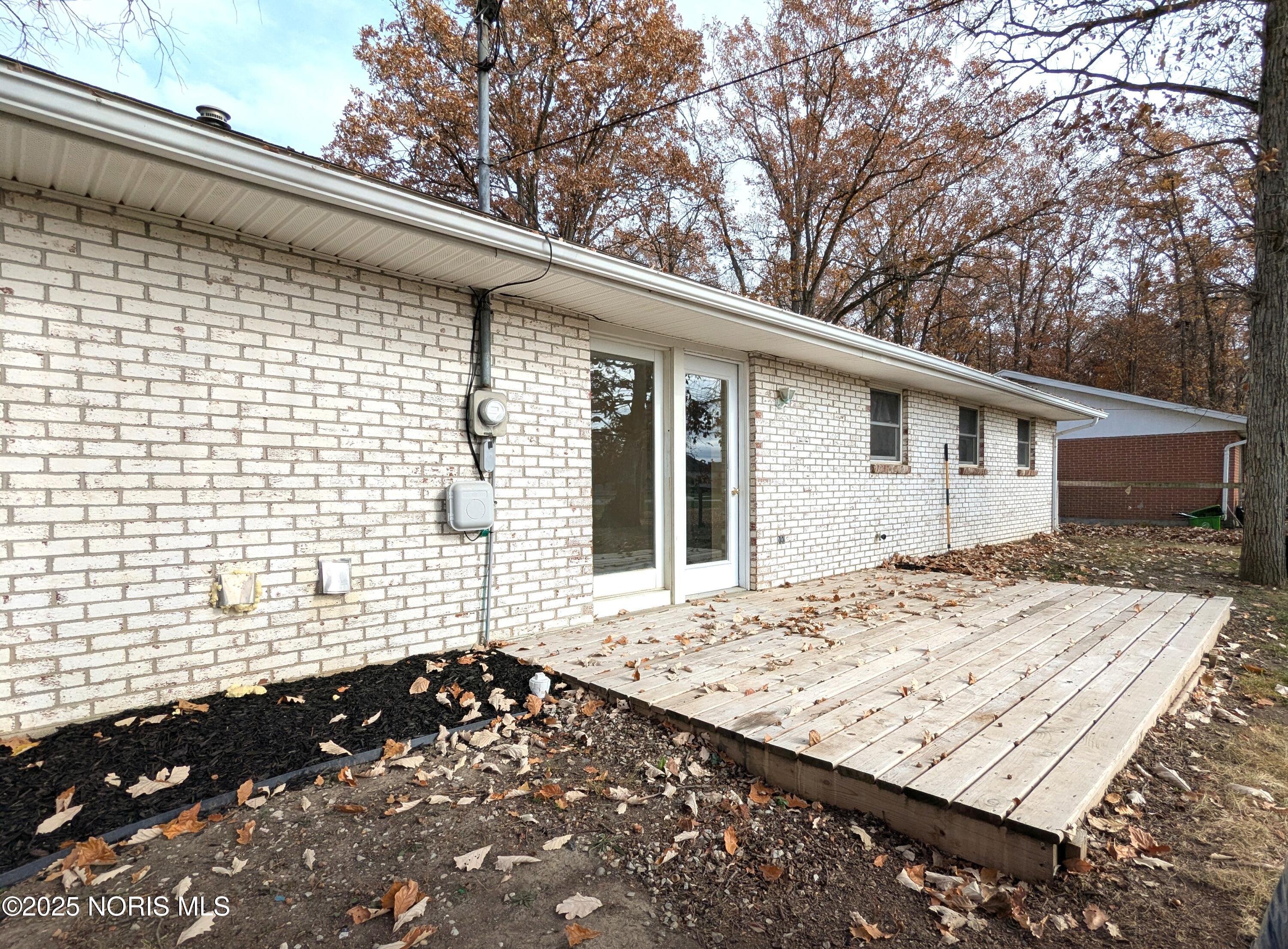 1715 Ralvan Drive Defiance, OH 43512 - Photo 47 of 49 Deck