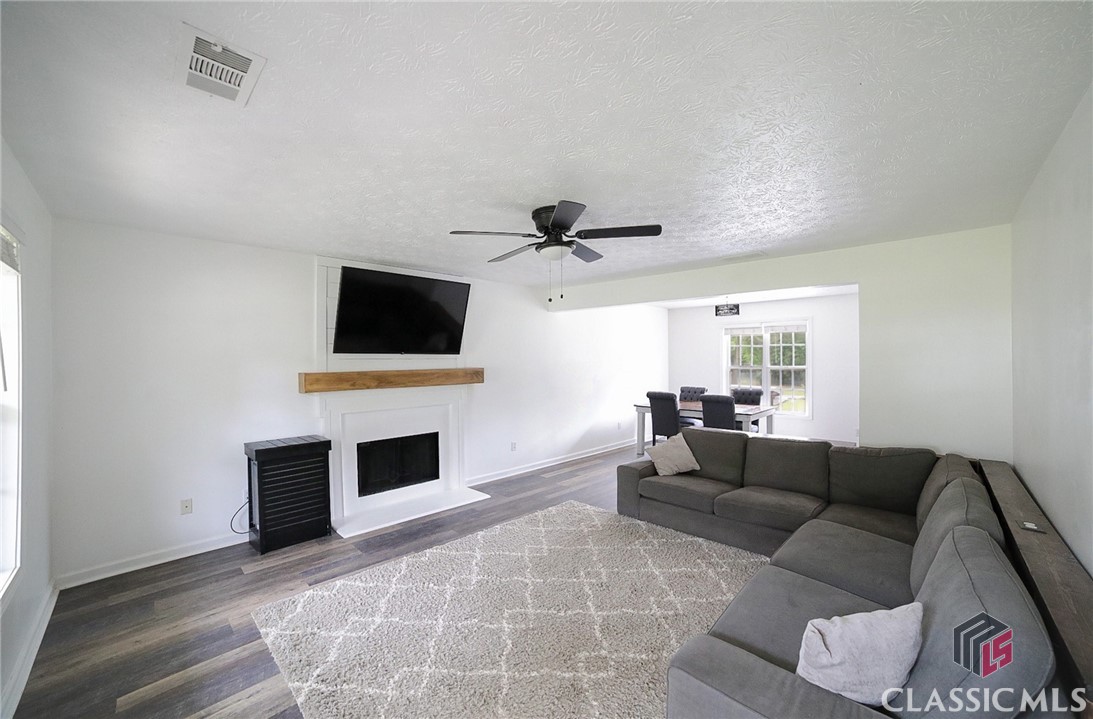 412 Foxdale Road Winder, GA 30680 - Photo 10 of 55
