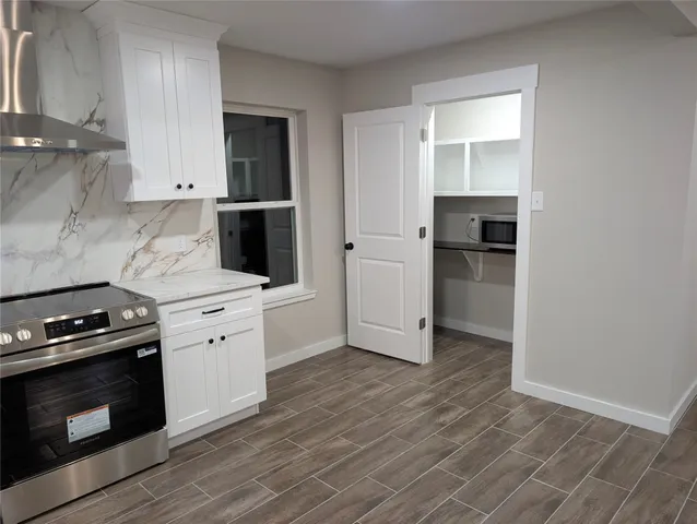 $309,000 | 1145 Cuniff Road, Sour Lake, TX 77659