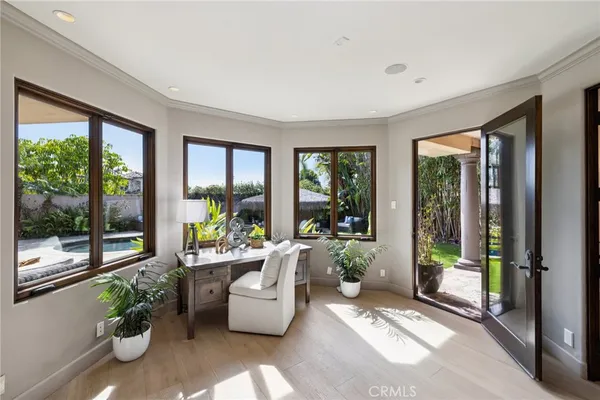 $13,199,000 | 215 South Poinsettia Avenue, Manhattan Beach, CA 90266