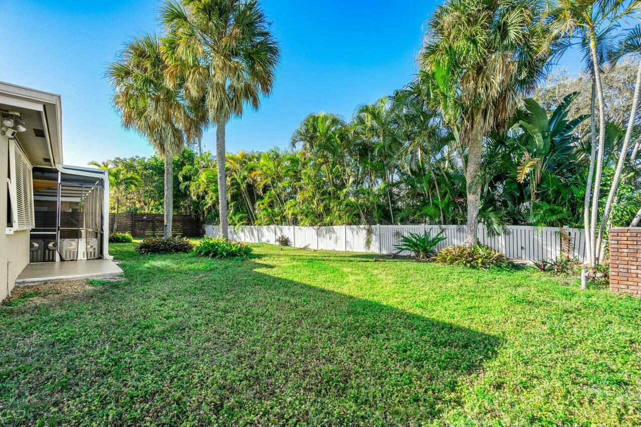 1001 Southwest 12th Road Boca Raton, FL 33486 - Photo 17 of 38 tempImage1xwMOy