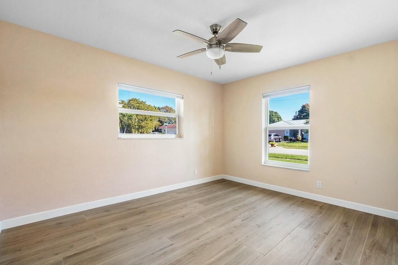 1001 Southwest 12th Road Boca Raton, FL 33486 - Photo 18 of 38 tempImagerSq7aD