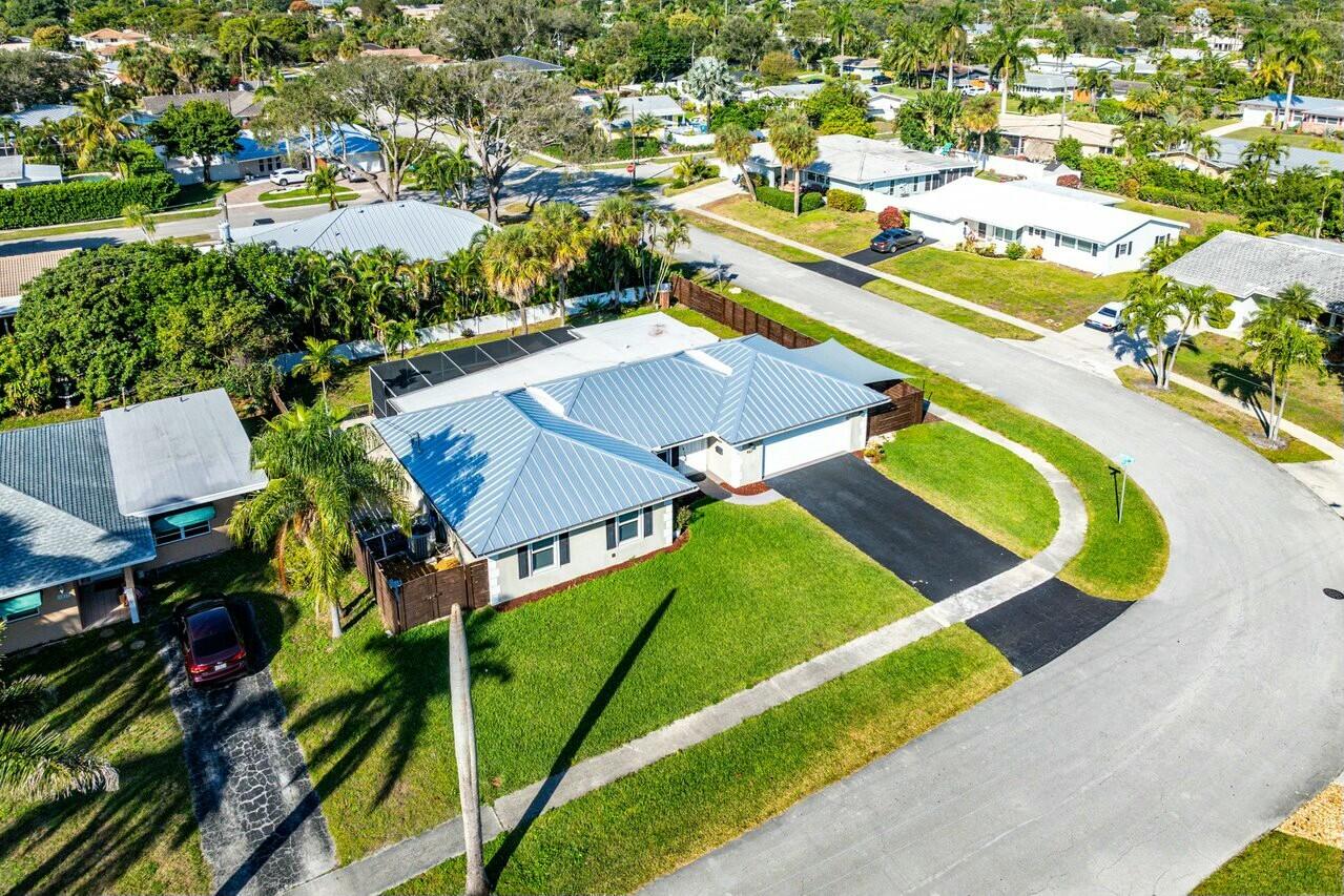 1001 Southwest 12th Road Boca Raton, FL 33486 - Photo 34 of 38 tempImageh8FD4t