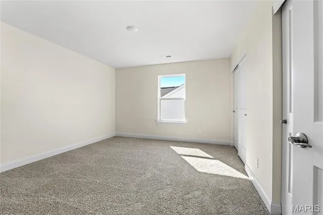 $875,430 | 301 Switchgrass Landing Lane, Cottleville, MO 63304