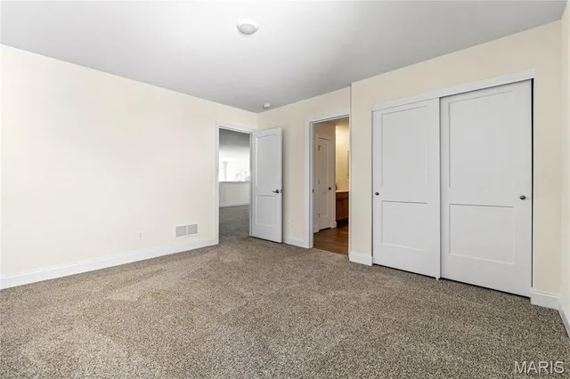 $875,430 | 301 Switchgrass Landing Lane, Cottleville, MO 63304