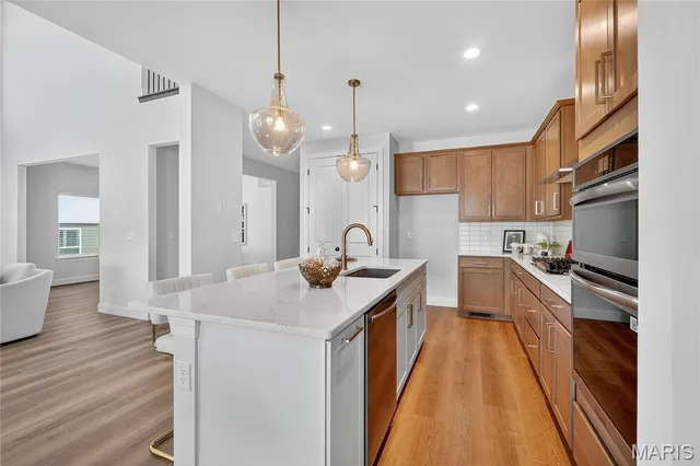 $825,000 | 301 Switchgrass Landing Lane, Cottleville, MO 63304