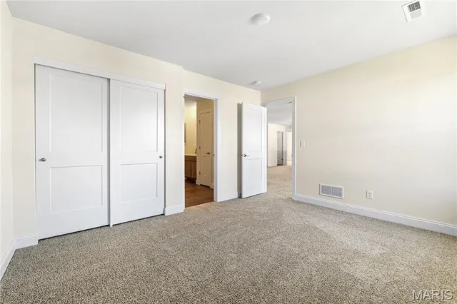 $875,430 | 301 Switchgrass Landing Lane, Cottleville, MO 63304