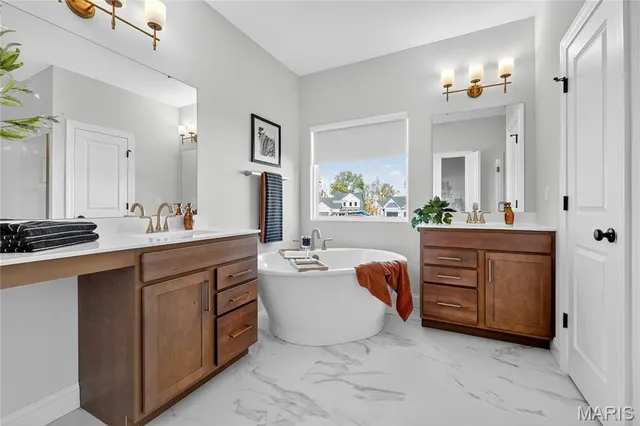 $825,000 | 301 Switchgrass Landing Lane, Cottleville, MO 63304