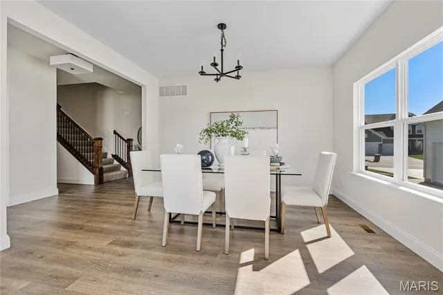 $875,430 | 301 Switchgrass Landing Lane, Cottleville, MO 63304