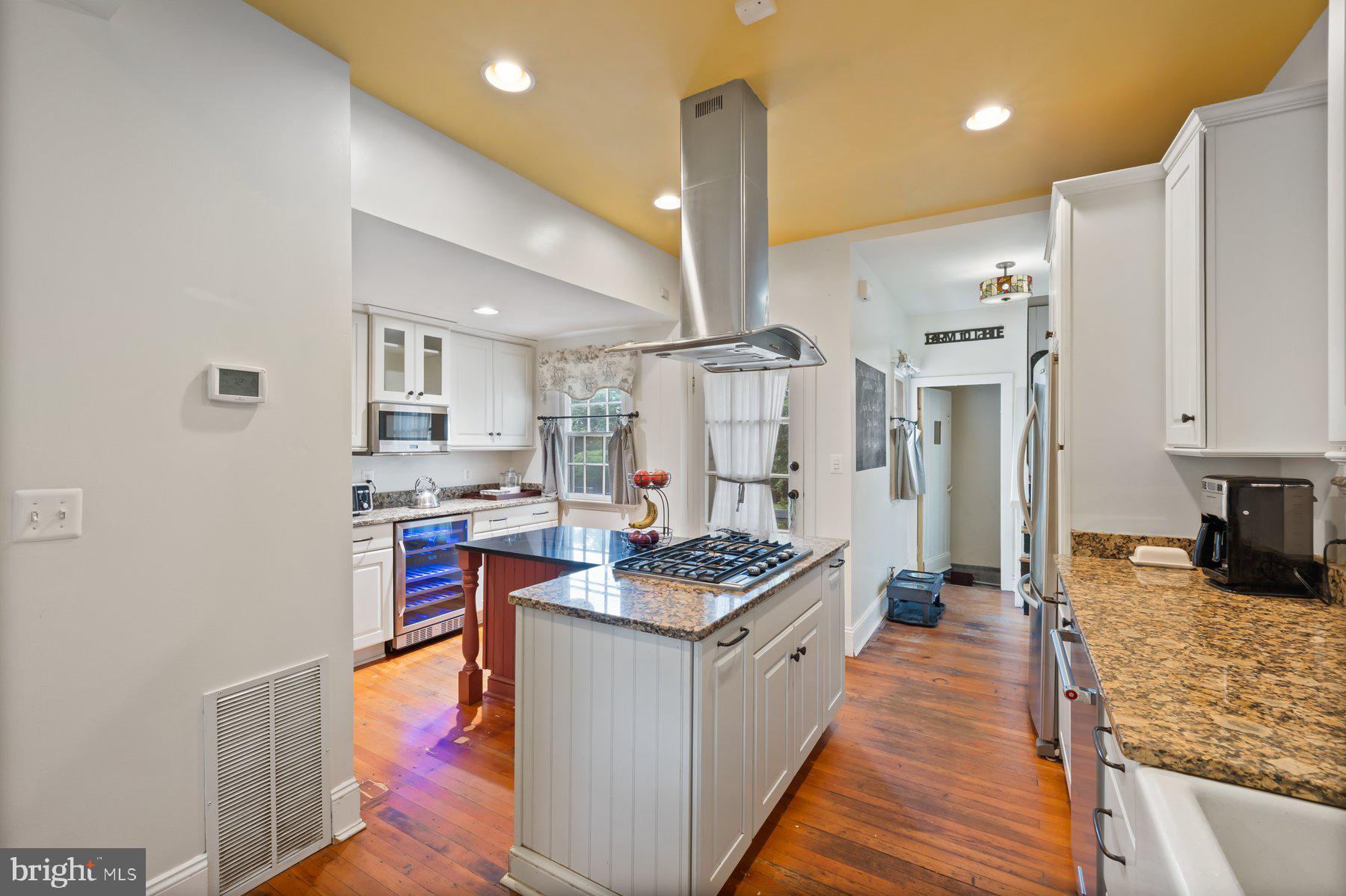 2307 Church Road Bowie, MD 20721 - Photo 15 of 89 Kitchen