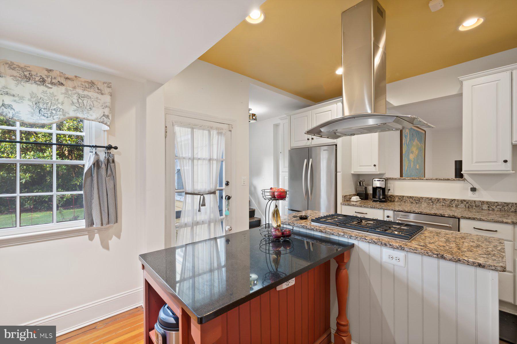 2307 Church Road Bowie, MD 20721 - Photo 18 of 89 Kitchen (reverse view)