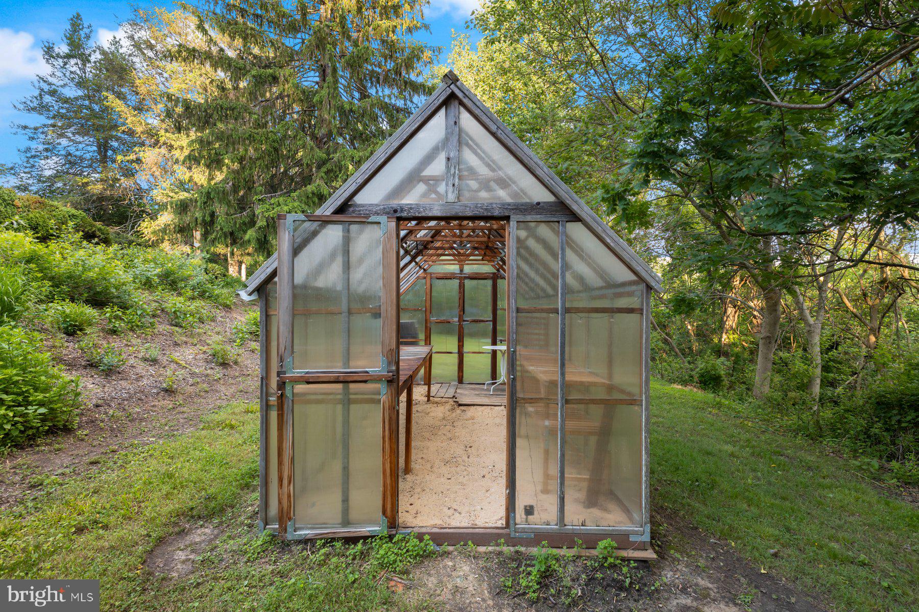2307 Church Road Bowie, MD 20721 - Photo 57 of 89 Greenhouse