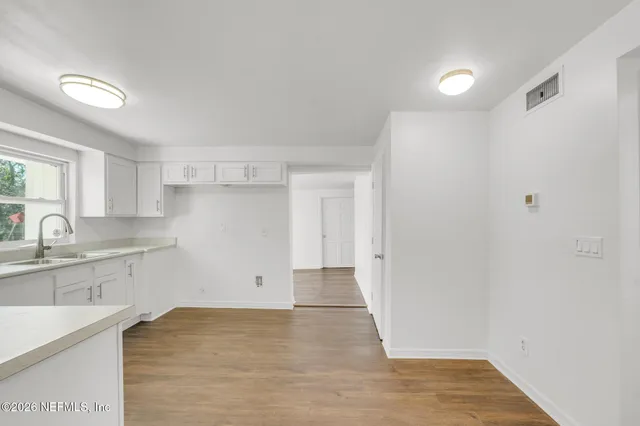 $1,500 | 557 West 62nd Street, Jacksonville, FL 32208