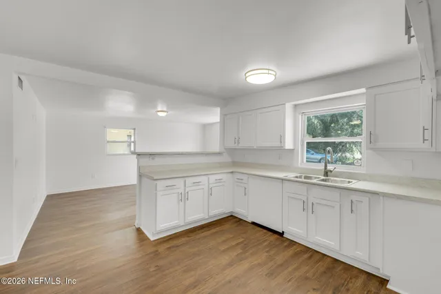 $1,500 | 557 West 62nd Street, Jacksonville, FL 32208