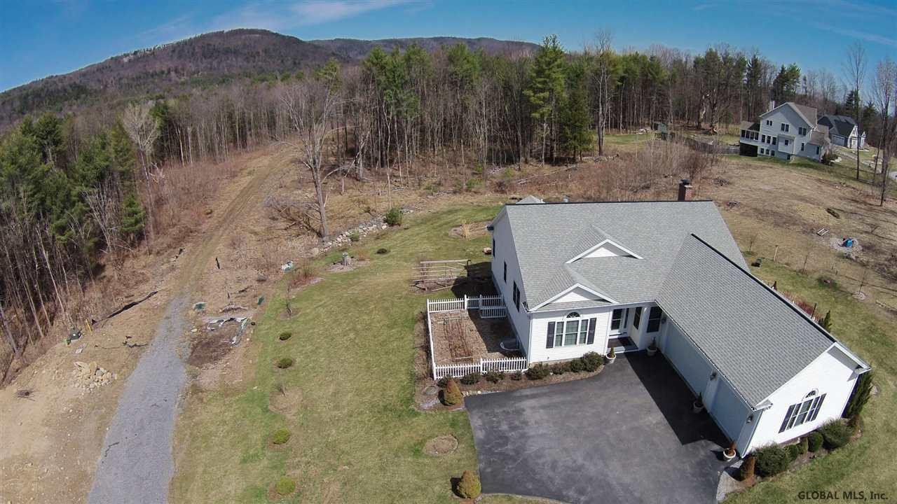 15 Ridgeview Road Wilton, NY 12831 - Photo 3 of 25 Photo 3