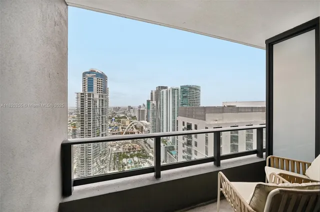 $747,900 | 159 Northeast 6th Street, Unit 4409, Miami, FL 33132
