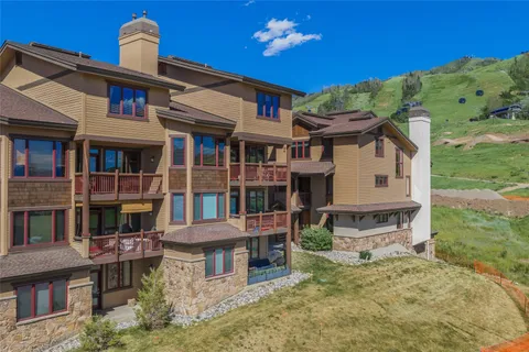 $4,250,000 | 2053 Ski Time Square Drive, Unit D211, Steamboat Springs, CO 80487