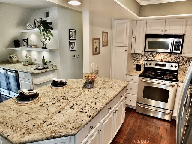 $679,000 | 4138 East Mendez Street, Unit 311, Long Beach, CA 90815