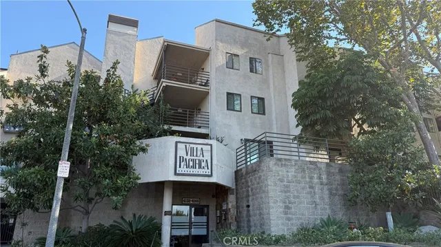 $679,000 | 4138 East Mendez Street, Unit 311, Long Beach, CA 90815