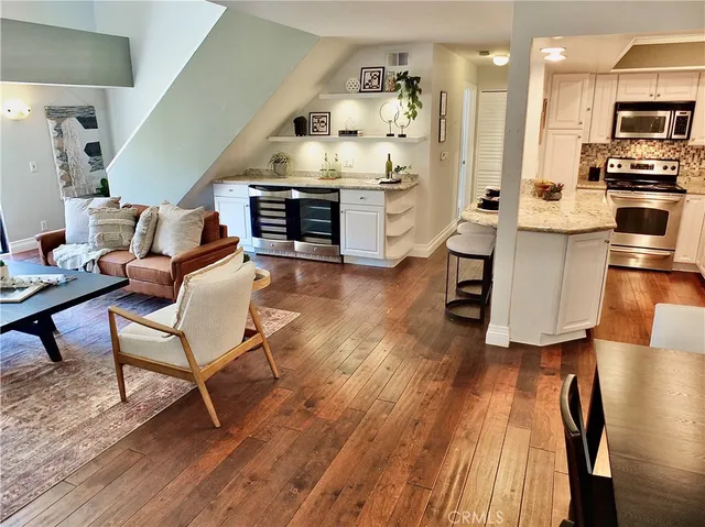 $679,000 | 4138 East Mendez Street, Unit 311, Long Beach, CA 90815