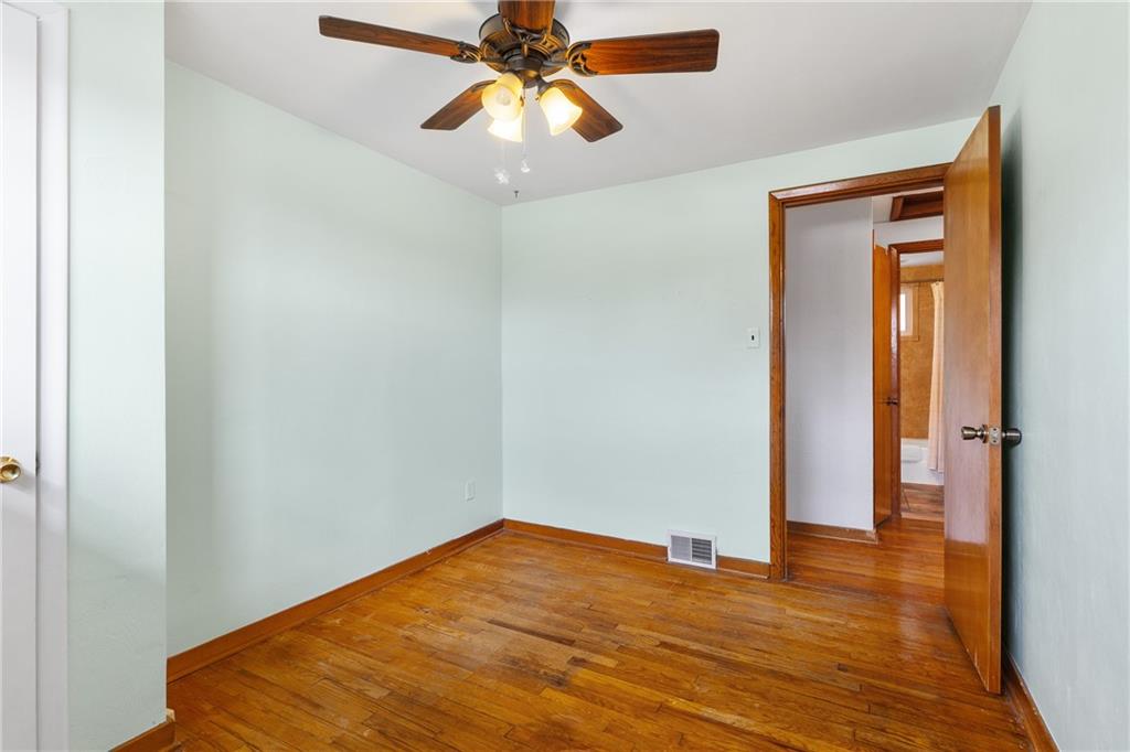 218 Lenore Drive McKees Rocks, PA 15136 - Photo 19 of 50