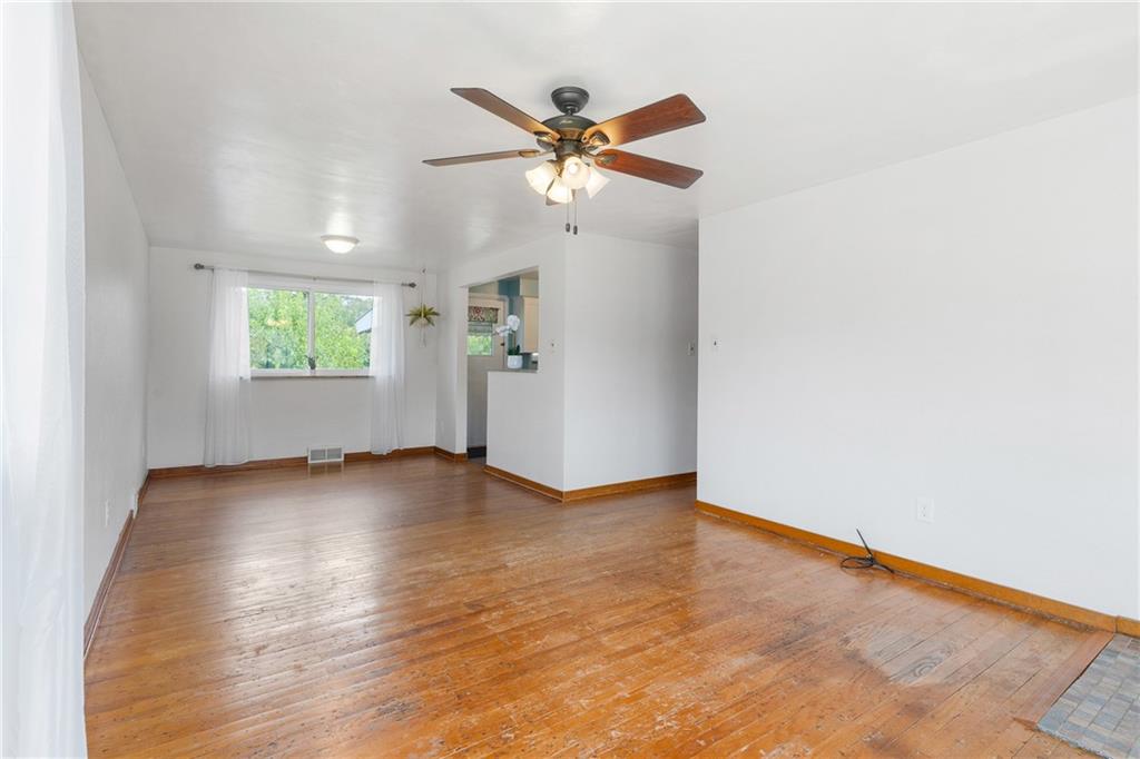 218 Lenore Drive McKees Rocks, PA 15136 - Photo 6 of 50