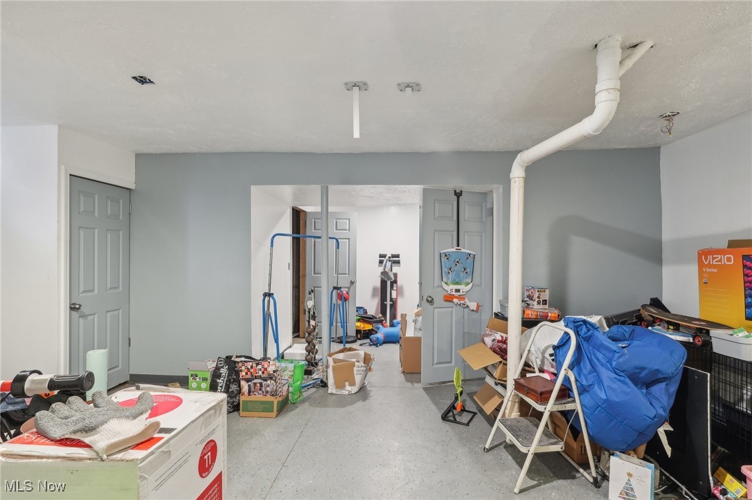 1042 Ansel Road Cleveland, OH 44103 - Photo 35 of 36