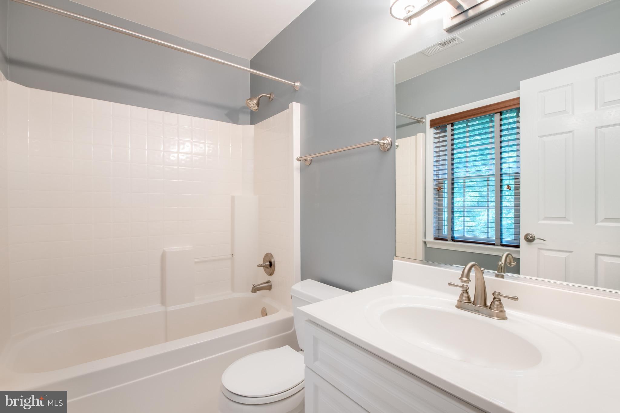 697 St George Barber Road Davidsonville, MD 21035 - Photo 21 of 30 Bath