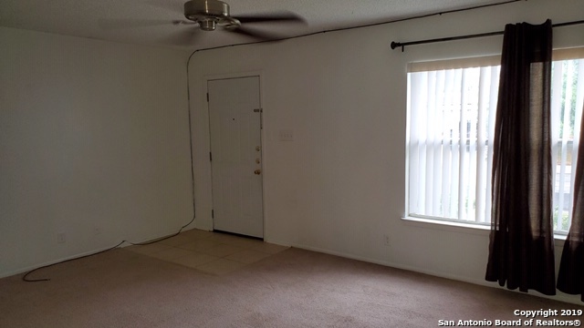 7659 Rimhurst San Antonio, TX 78250 - Photo 2 of 11