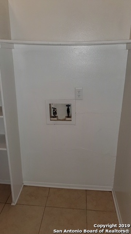 7659 Rimhurst San Antonio, TX 78250 - Photo 7 of 11